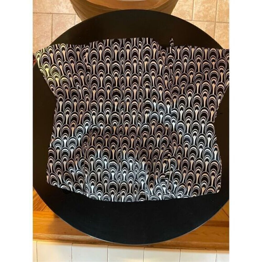 White House Black Market Camisole (SZ 12)